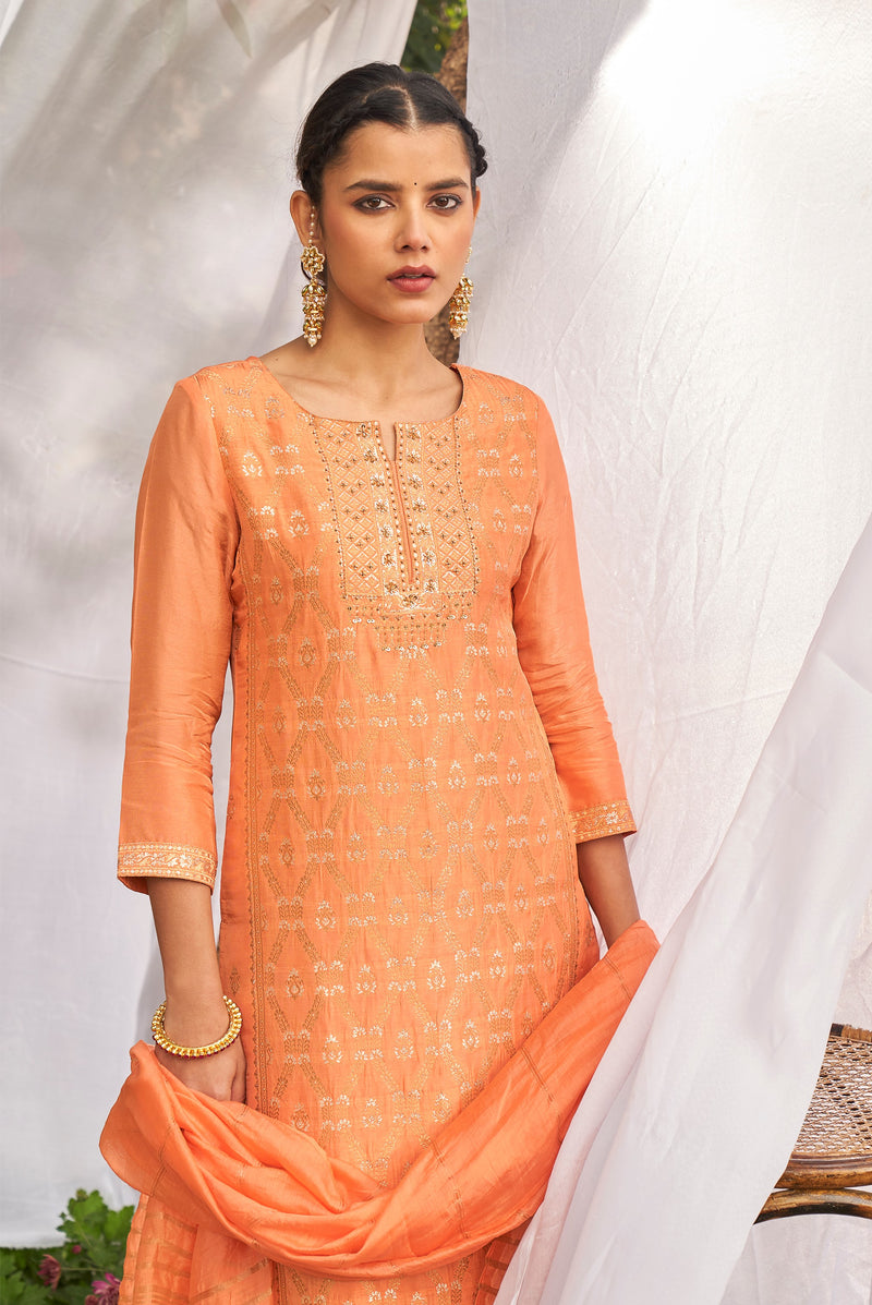 Women's Peach Salwar Suit