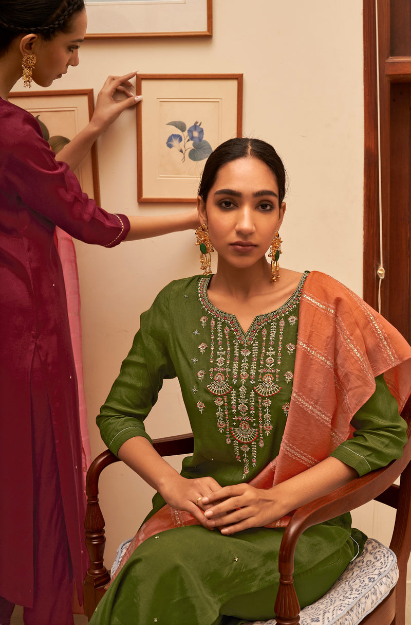 Women's Green & Peach Salwar Suit