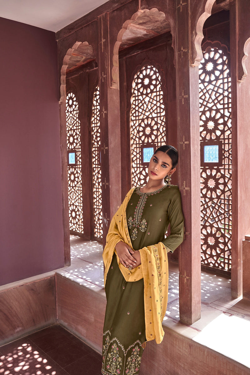 Women's Green & Cream Salwar Suit
